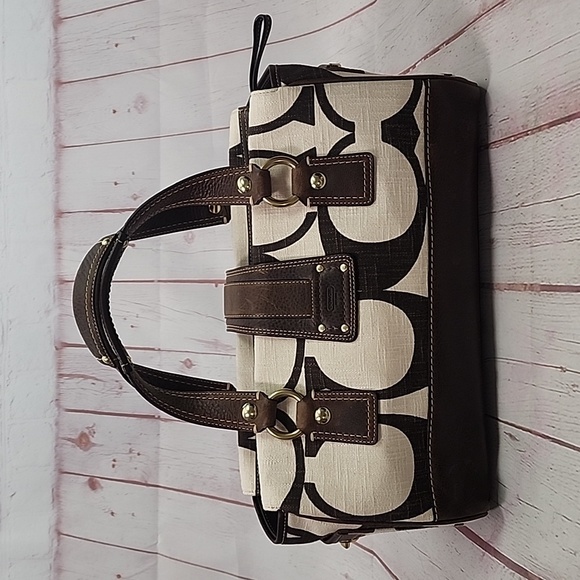Coach NWT Brown & White Sigbature Satchel - Picture 6 of 12